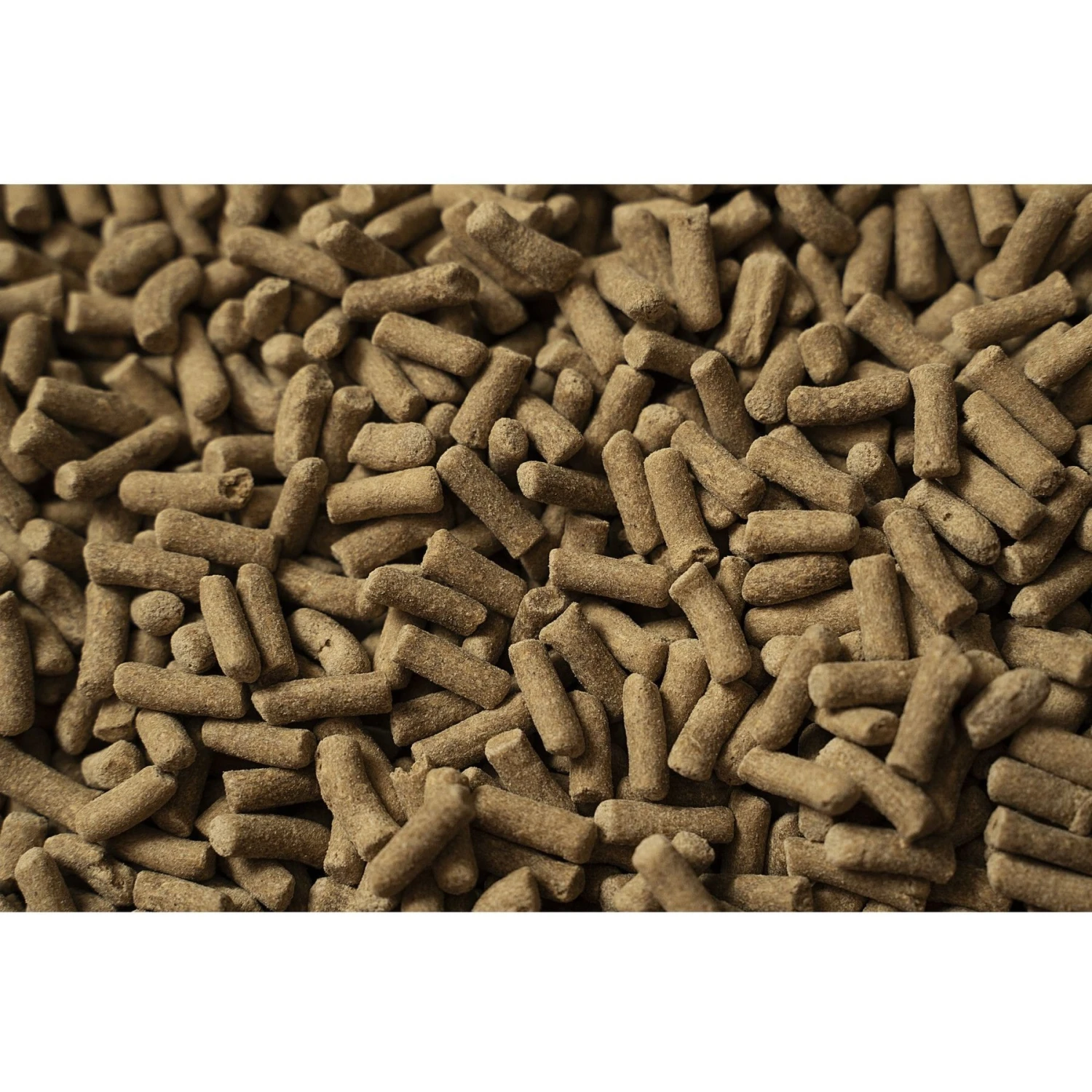 Buckeye Nutrition Ultimate Finish SRB+ Stabilized Rice Bran Pellets Horse Supplement 3 Buckeye Nutrition Ultimate Finish SRB+ Stabilized Rice Bran Pellets Horse Supplement - Image 3